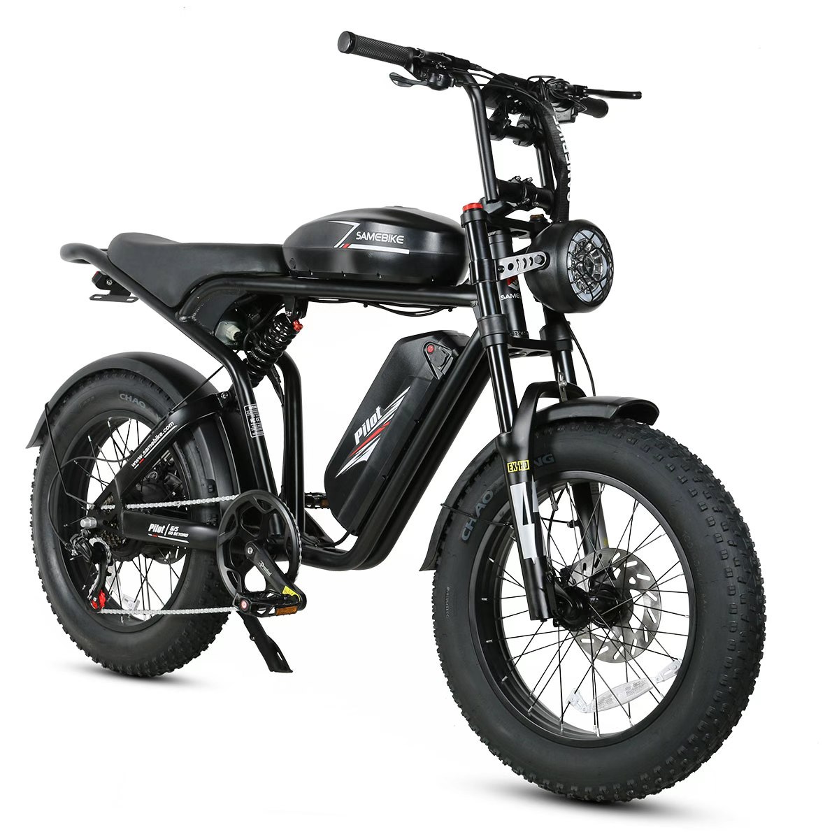 Pilot G/S in Onyx Black, front three-quarter view